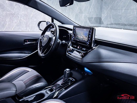 Vehicle Image 13