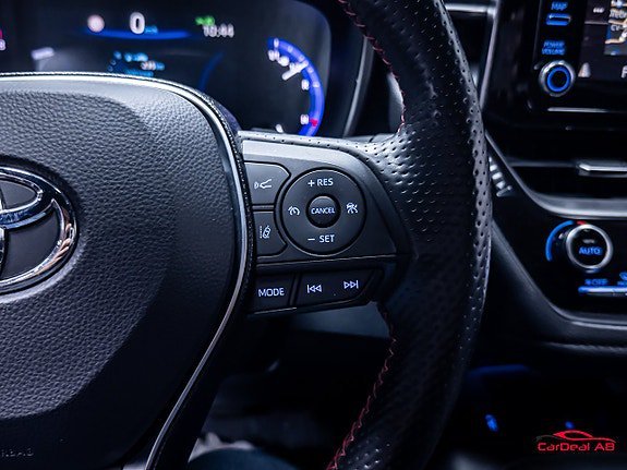 Vehicle Image 22