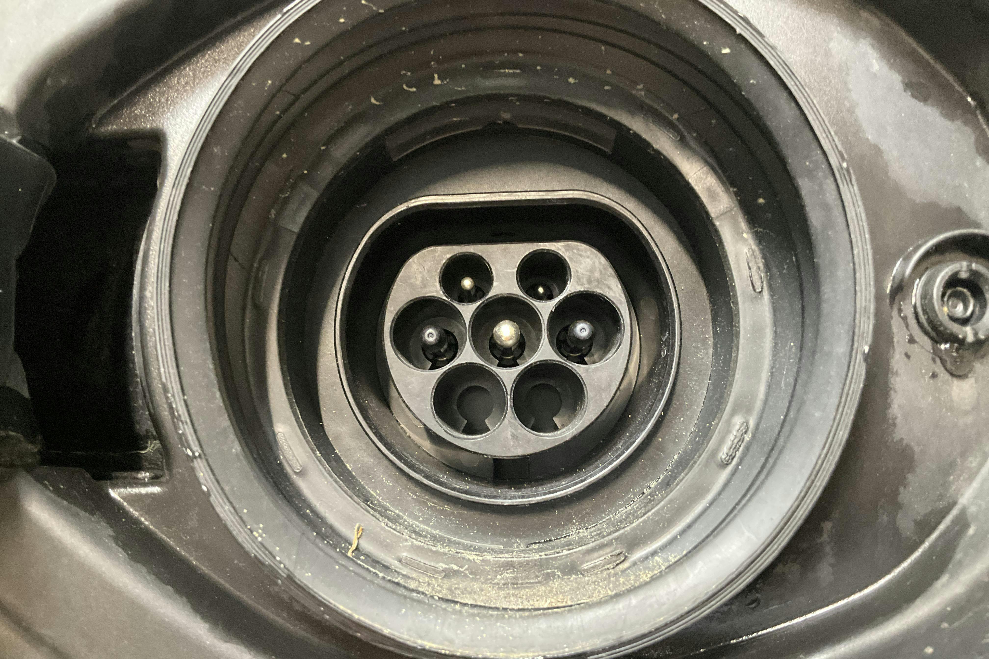 Vehicle Image 18