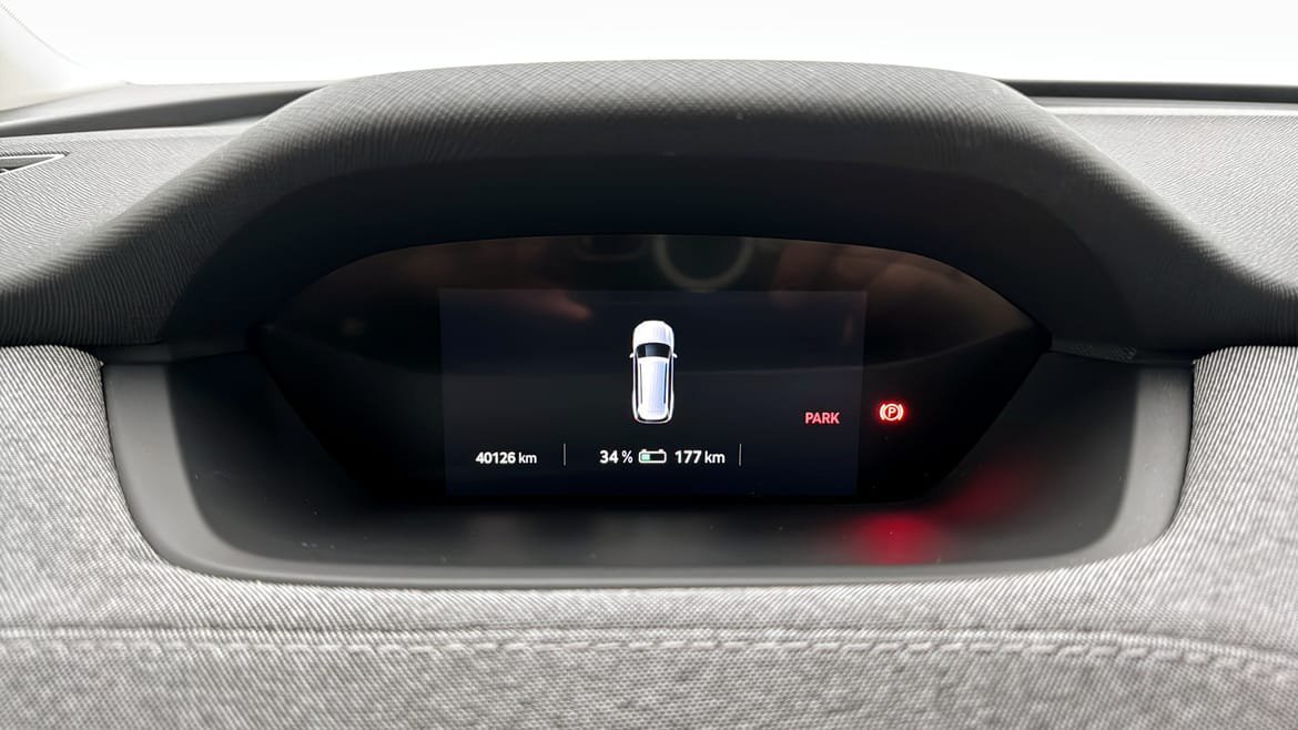 Vehicle Image 16