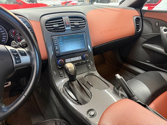 Vehicle Image 26