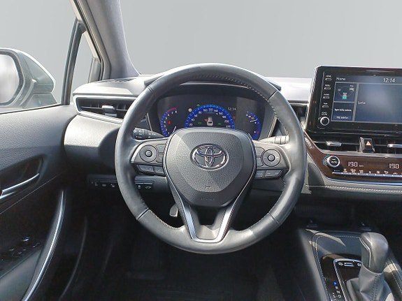 Vehicle Image 9