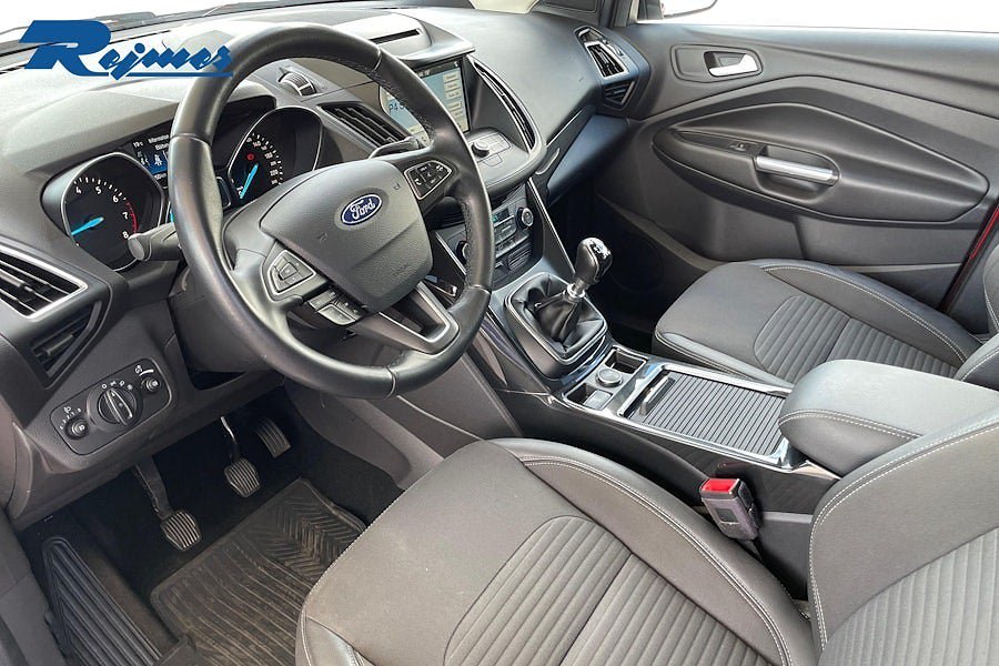 Vehicle Image 11