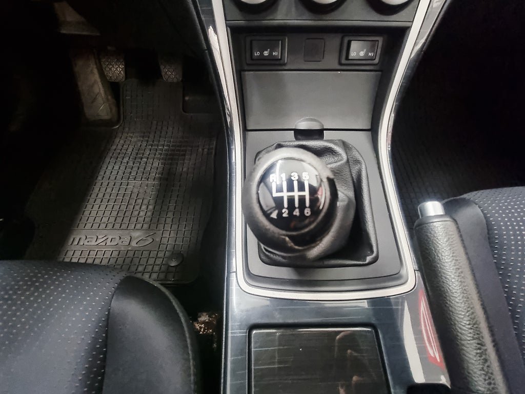 Vehicle Image 12