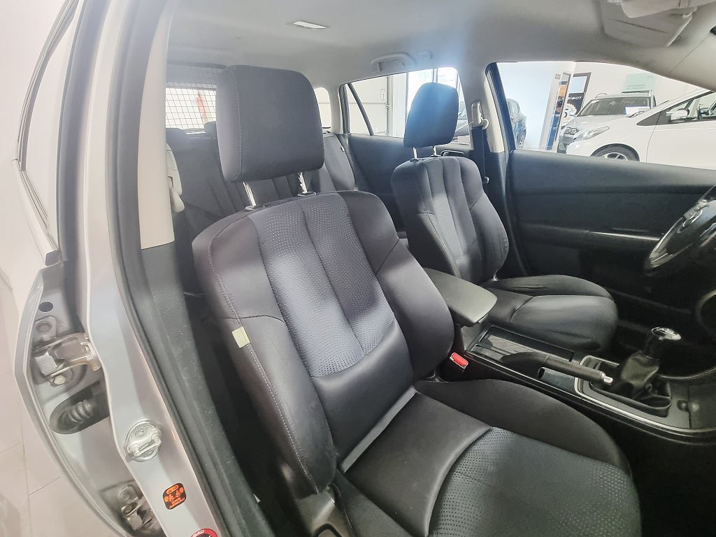 Vehicle Image 18