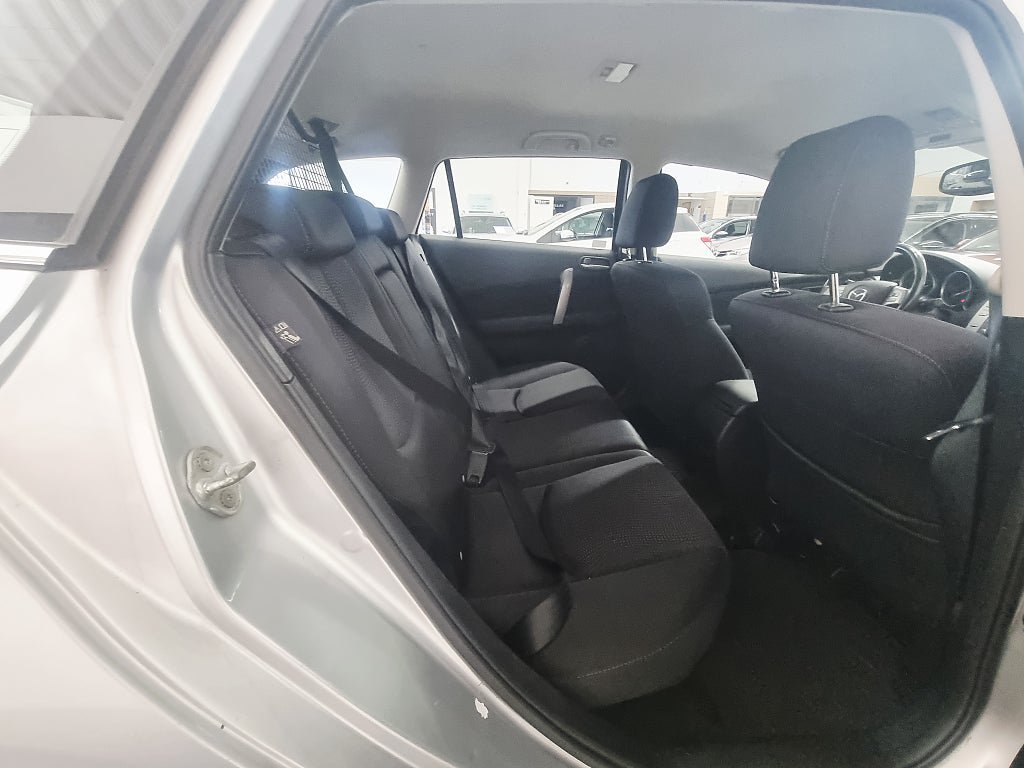 Vehicle Image 19