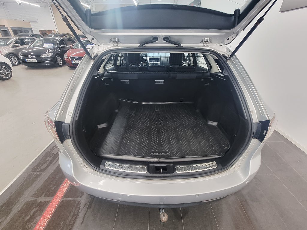 Vehicle Image 21