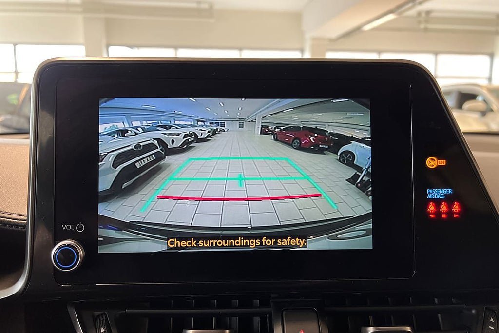 Vehicle Image 13