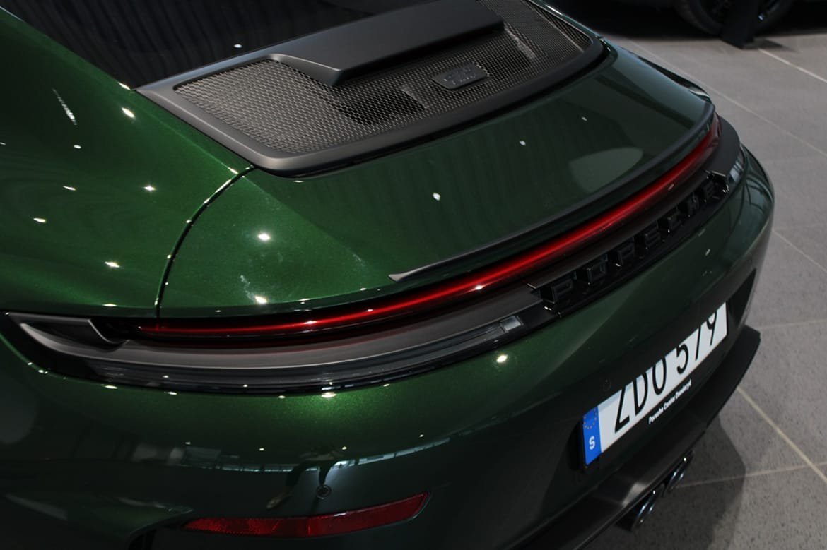Vehicle Image 9