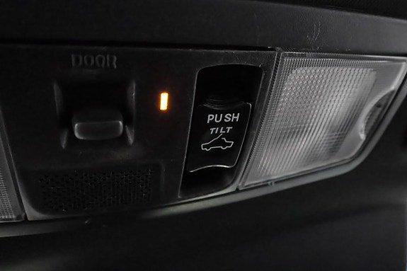 Vehicle Image 37