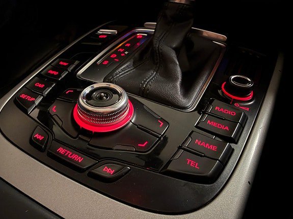 Vehicle Image 20