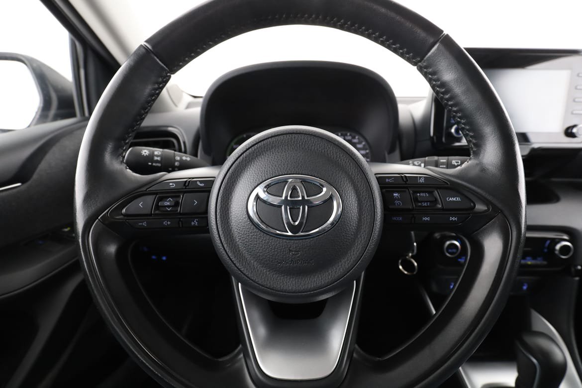 Vehicle Image 19