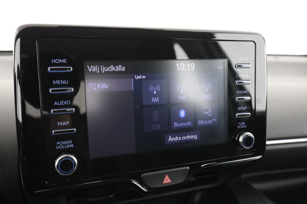 Vehicle Image 21