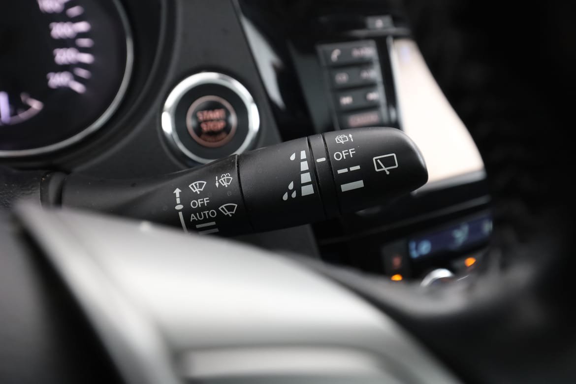 Vehicle Image 32