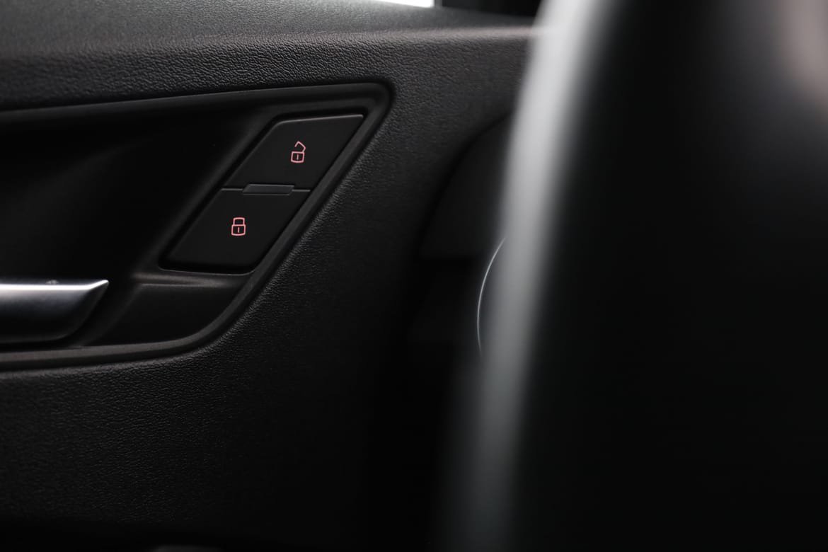 Vehicle Image 37