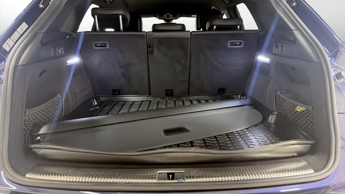 Vehicle Image 13