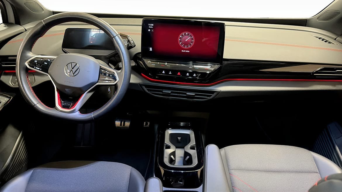 Vehicle Image 10