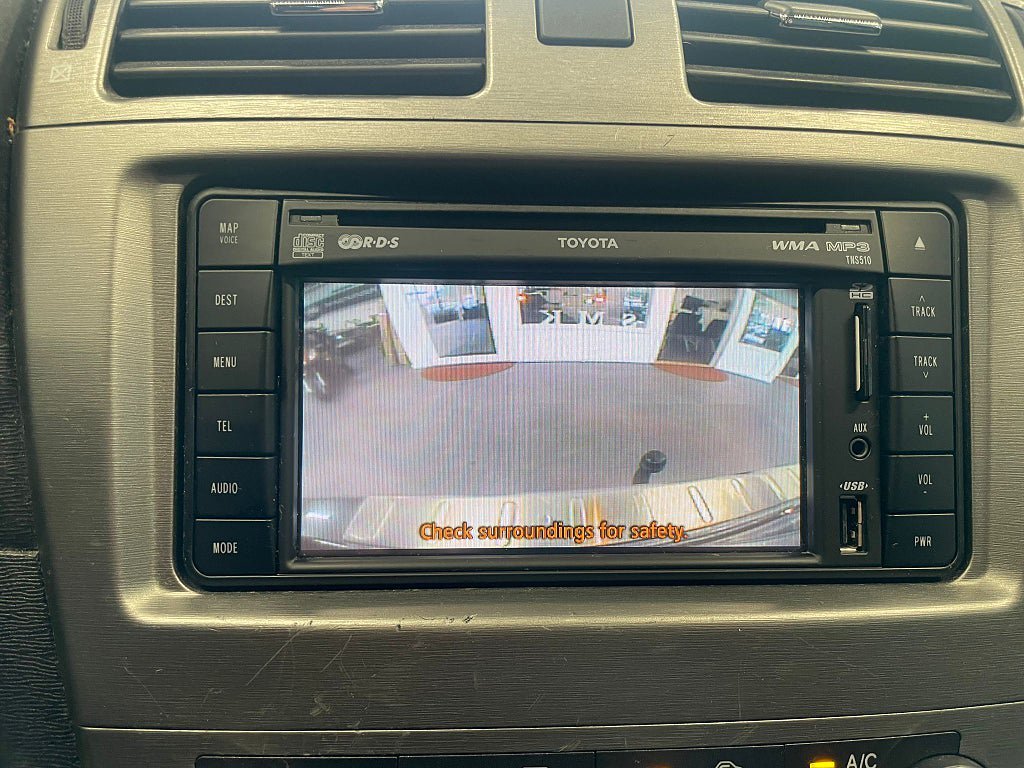 Vehicle Image 25