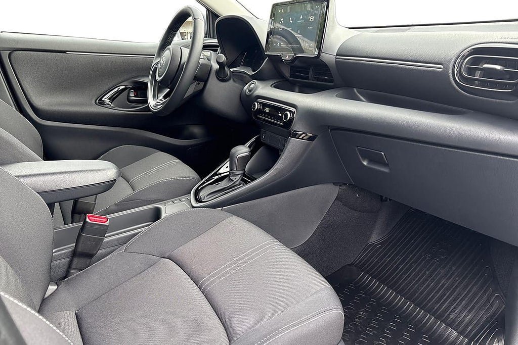 Vehicle Image 7