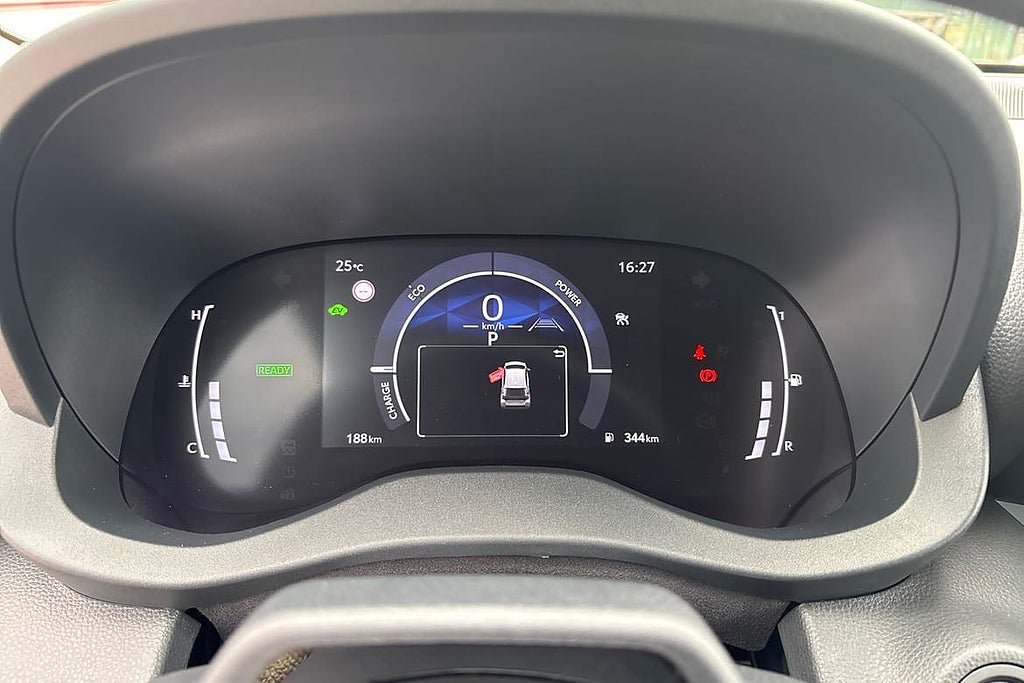 Vehicle Image 16