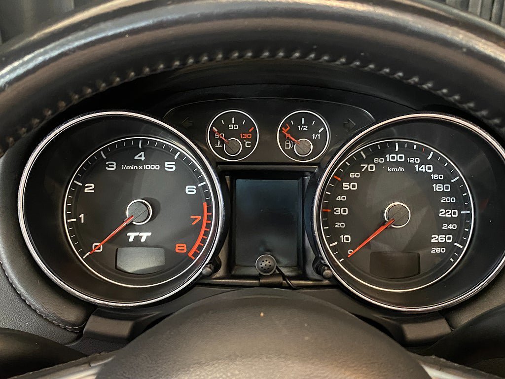 Vehicle Image 28