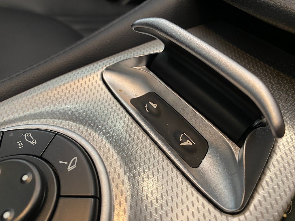 Vehicle Image 38