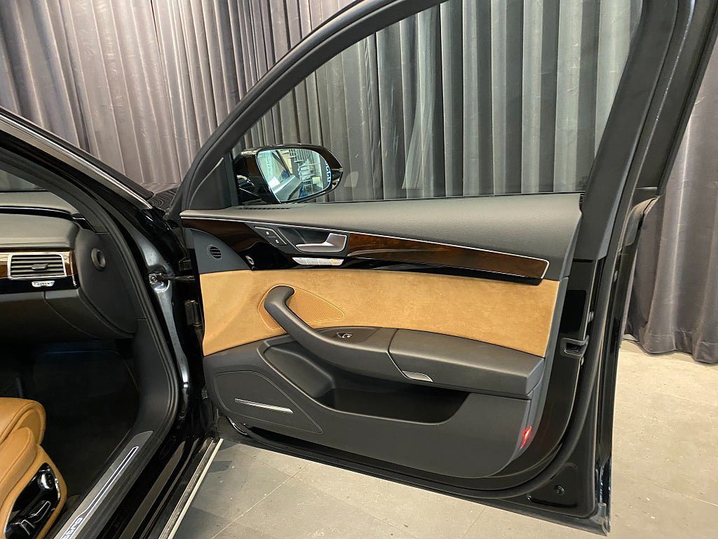 Vehicle Image 40