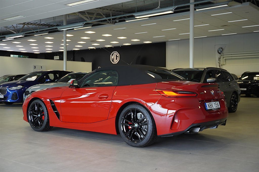 Vehicle Image 7