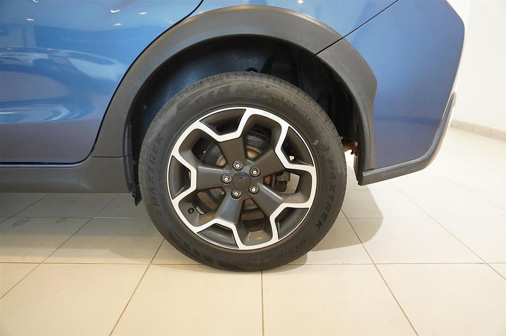 Vehicle Image 8