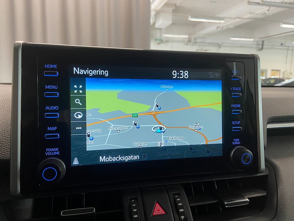 Vehicle Image 19