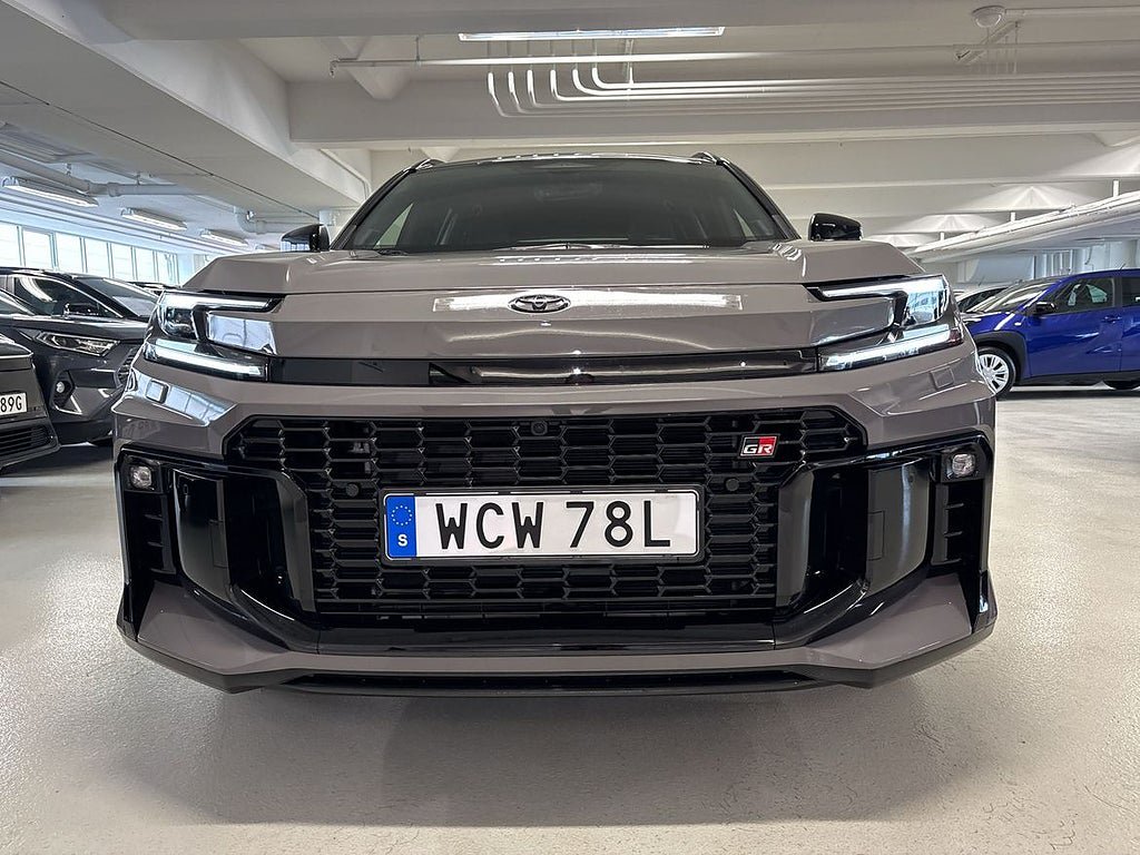 Vehicle Image 18
