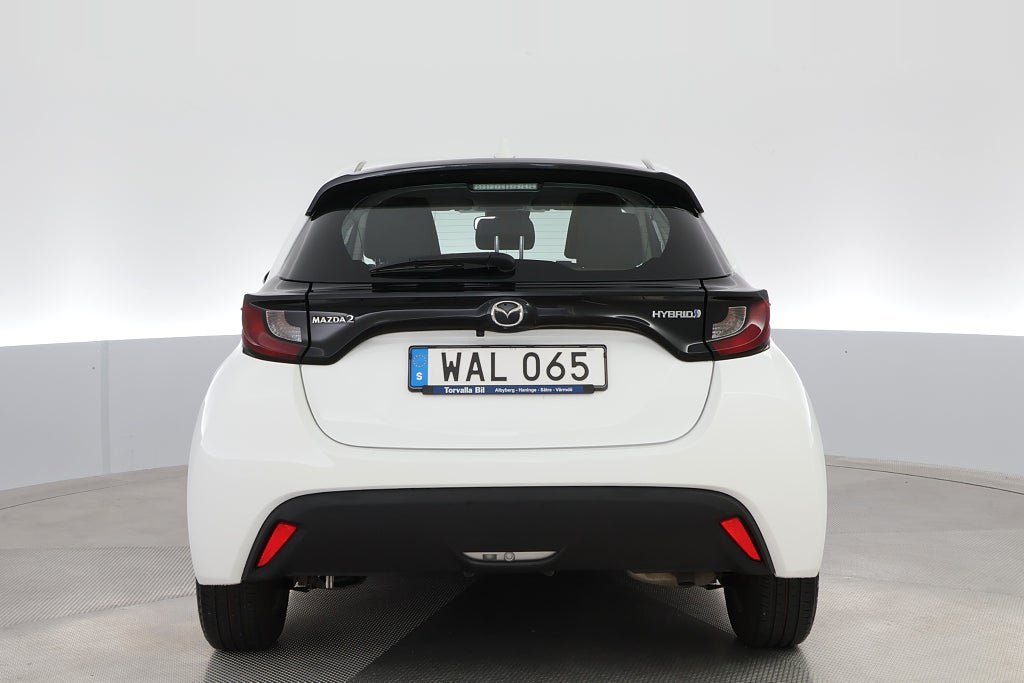 Vehicle Image 4