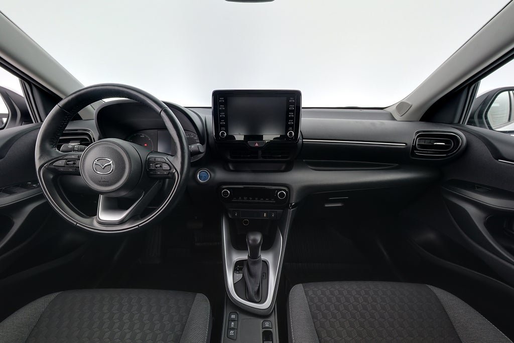 Vehicle Image 12