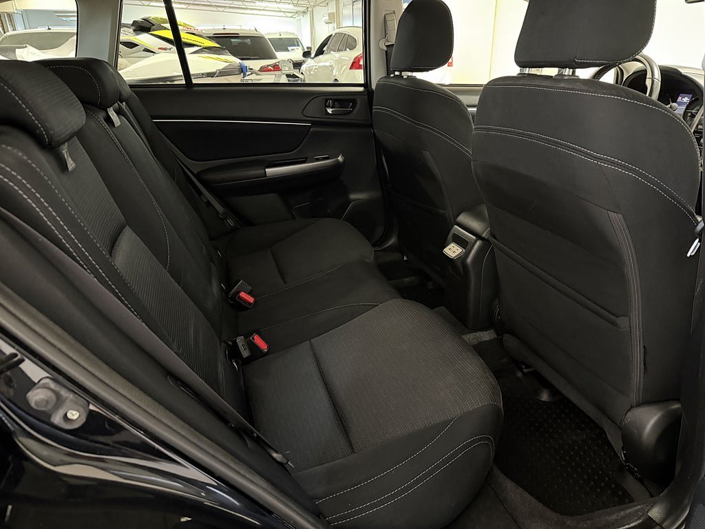 Vehicle Image 14
