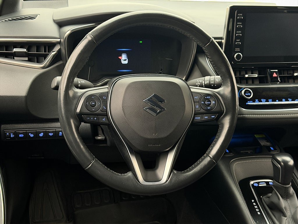 Vehicle Image 12