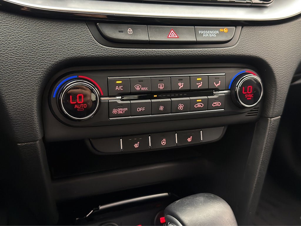 Vehicle Image 28