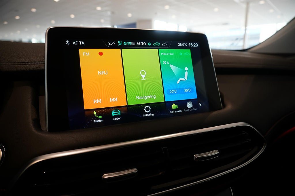 Vehicle Image 9