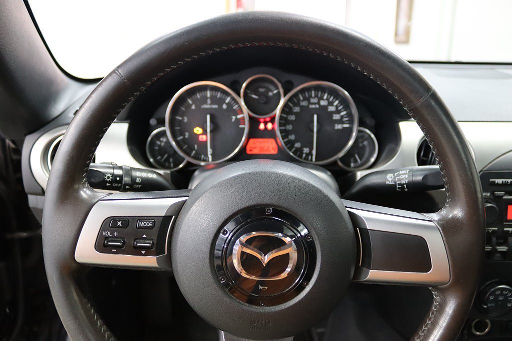 Vehicle Image 10