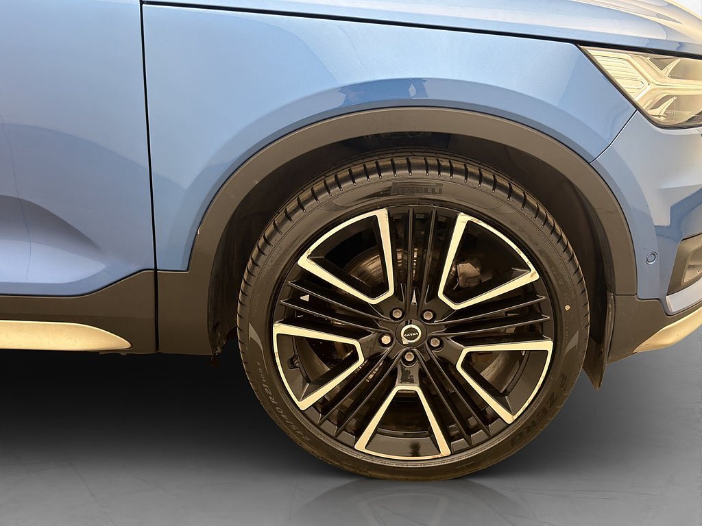Vehicle Image 36