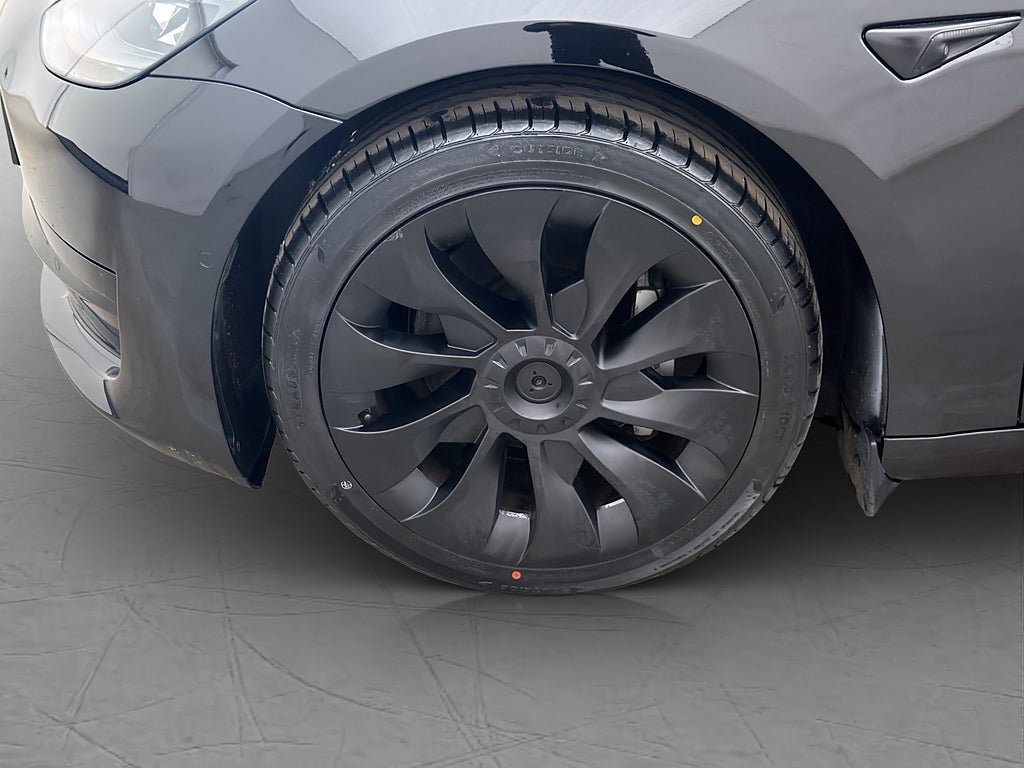 Vehicle Image 32