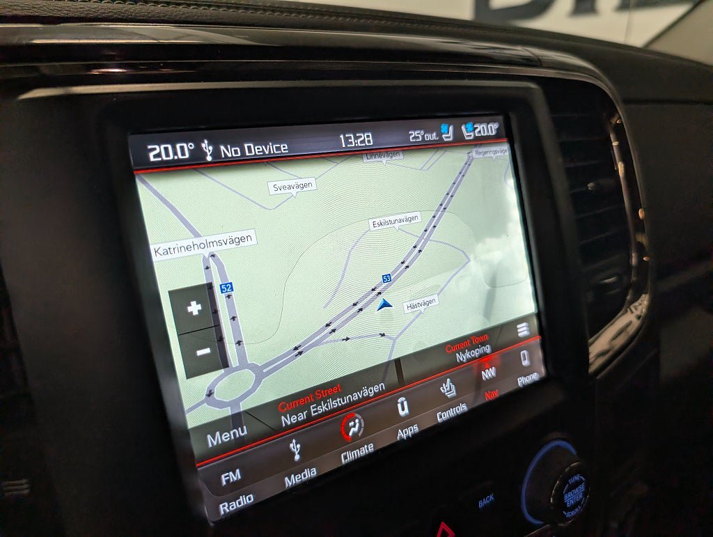 Vehicle Image 22