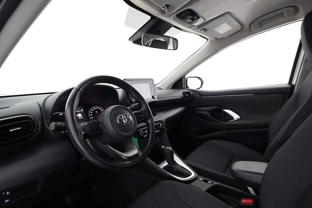 Vehicle Image 11