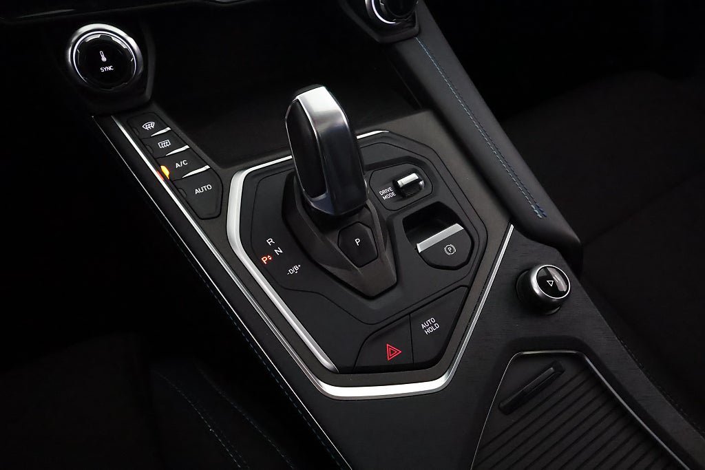 Vehicle Image 24