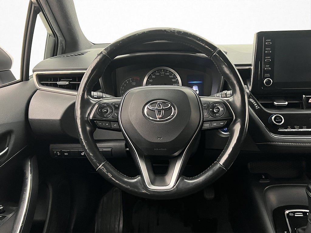 Vehicle Image 12
