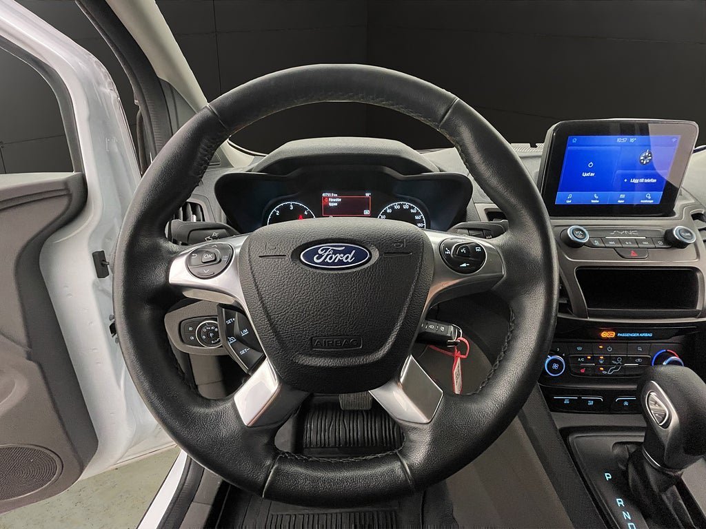Vehicle Image 17