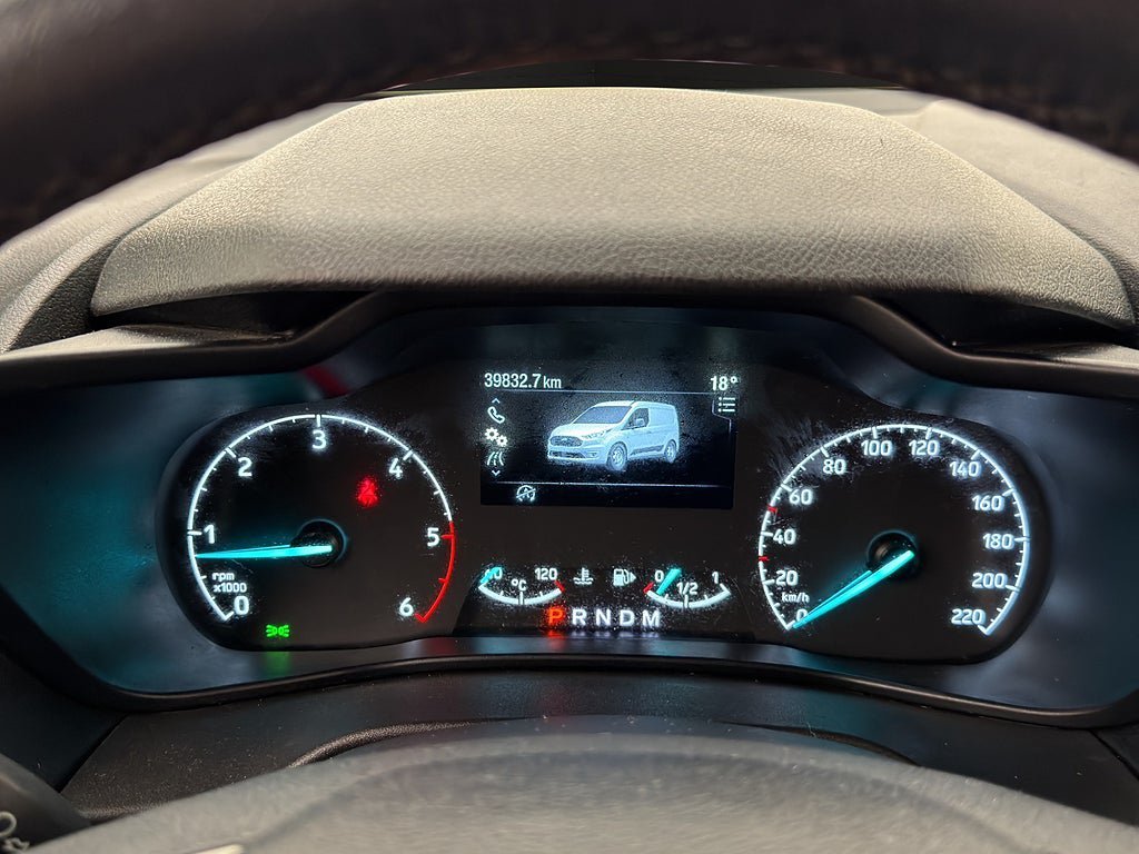 Vehicle Image 18
