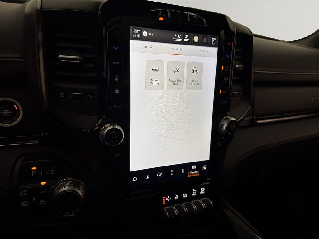 Vehicle Image 36