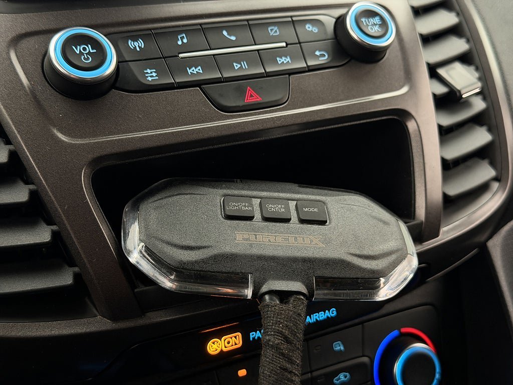 Vehicle Image 23