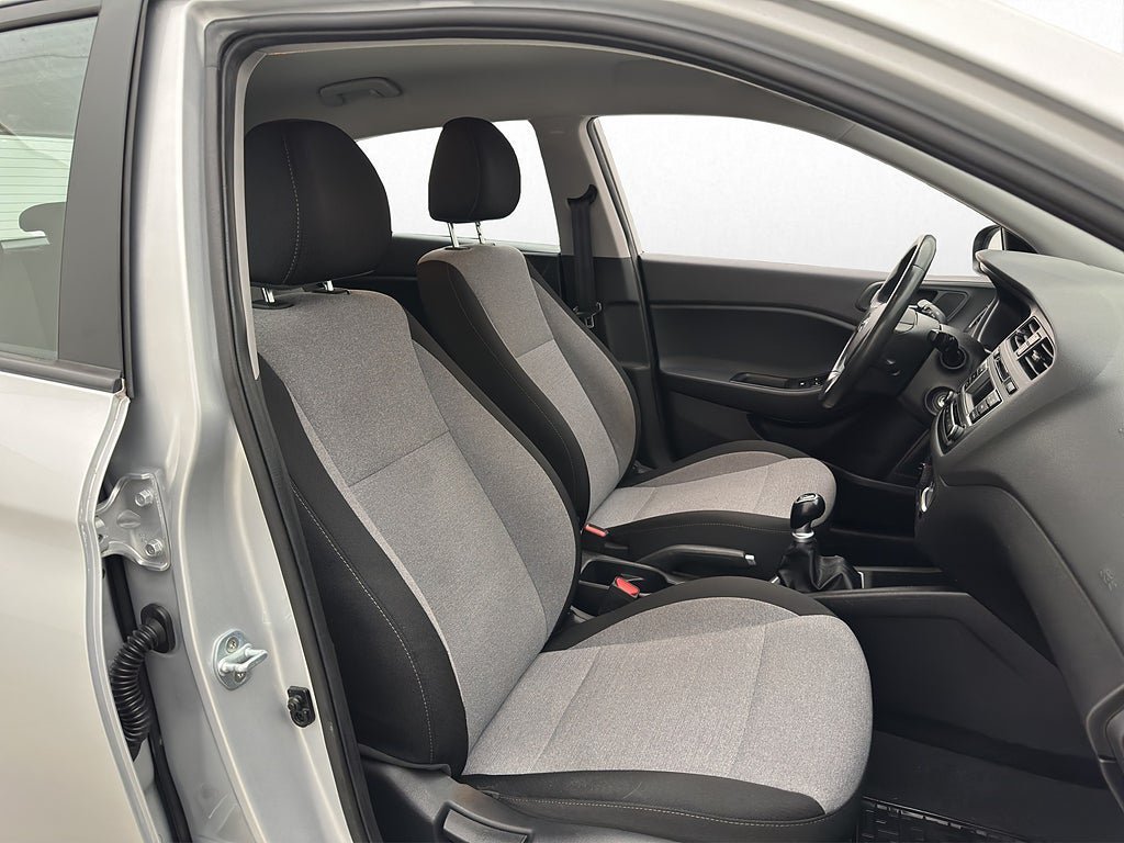 Vehicle Image 20