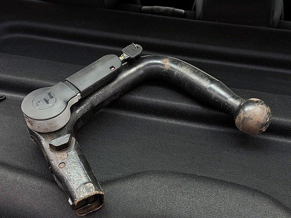Vehicle Image 25
